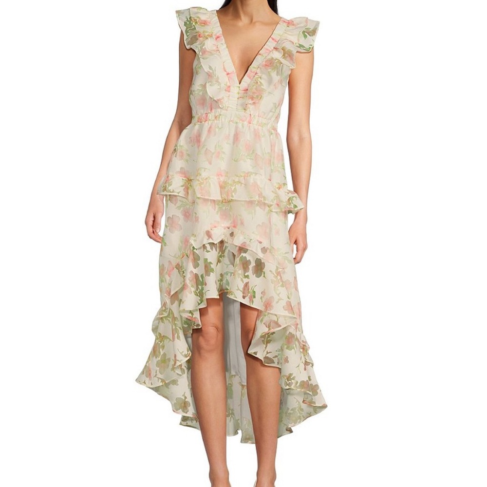 Chic Floral Ruffle Dress